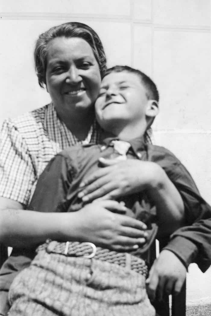 Gabriela-Mistral-y-Juan-Miguel-Godoy-Yin-Yin-1936